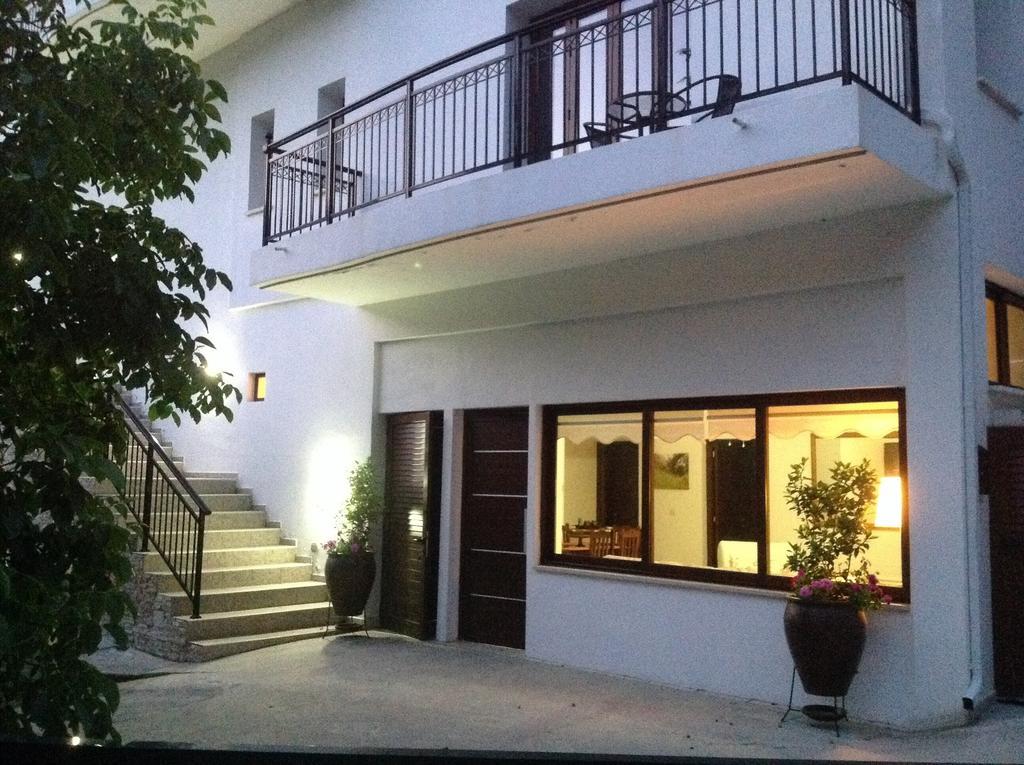 Ta Spitakia Tis Theodosias Apartment Kalopanagiotis Exterior foto